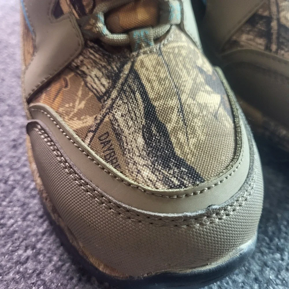 Northside Thinsulate 800g‎ Waterproof Camo Winter Boots  Size 6